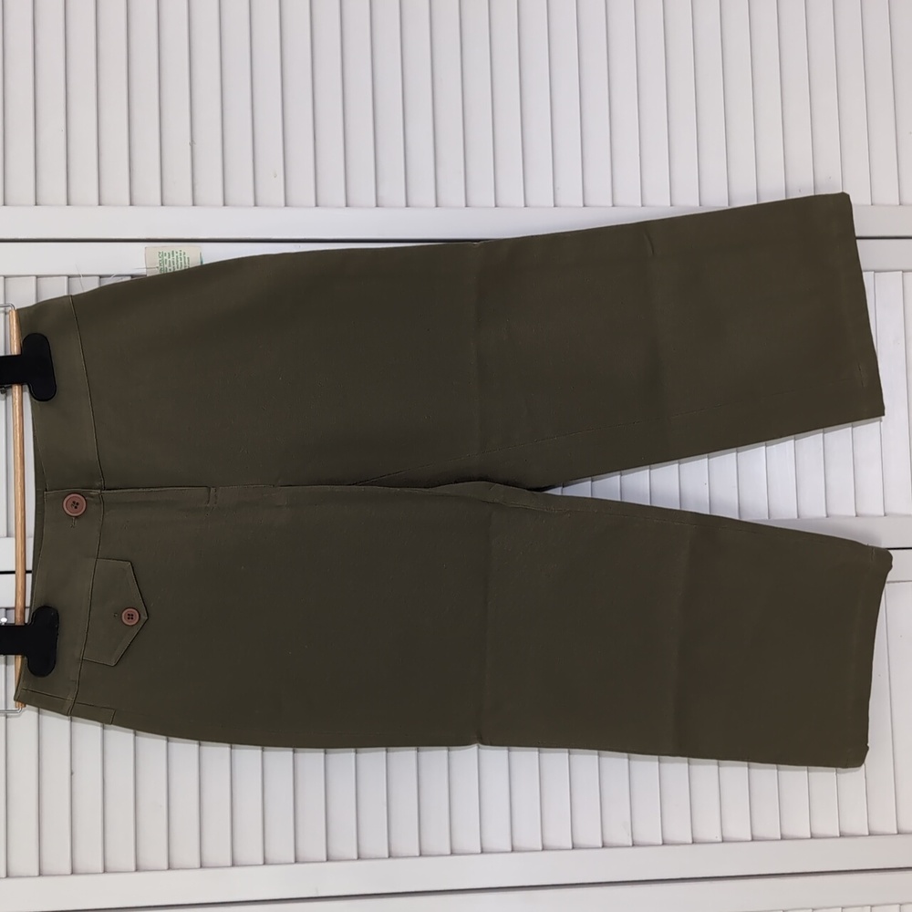 Peck & Peck Womens Capri Crop Pants Color Olive Green Size 2 Petite